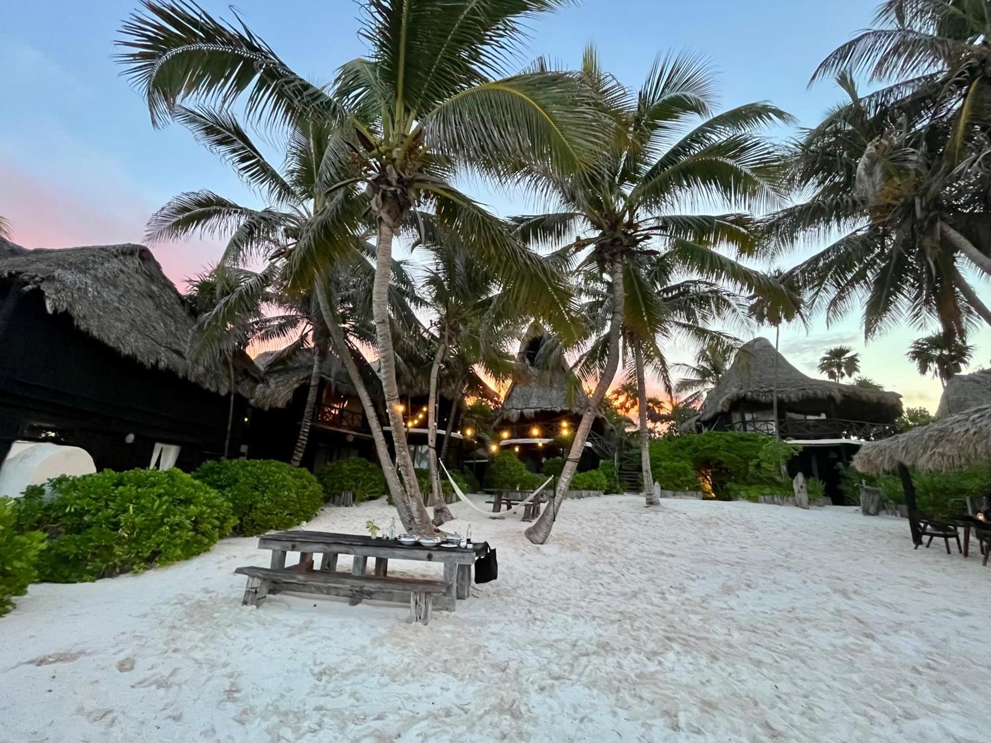 Luv Tulum Hotel Buitenkant foto