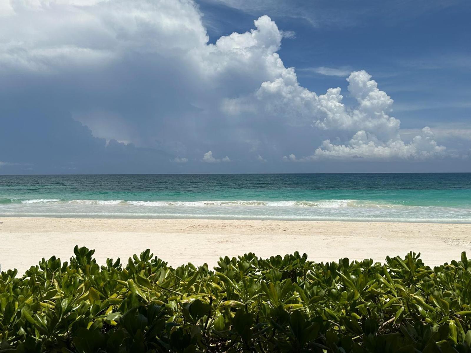 Luv Tulum Hotel Buitenkant foto